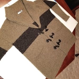 Knee-length wool sweater